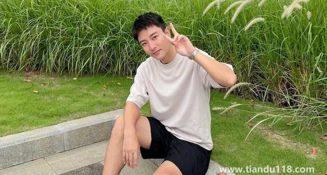 賈乃亮、李小璐退出偷稅被罰公司