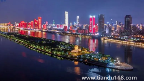 2022年國(guó)慶去長(zhǎng)沙玩幾天合適1