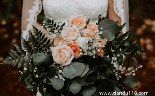 過(guò)禮一般幾點(diǎn)合適(過(guò)禮女方回禮有什么講究)(圖3) 過(guò)禮一般幾點(diǎn)合適3