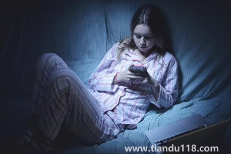 羊了個(gè)羊第三關(guān)有多少?gòu)埮疲ㄑ蛄藗€(gè)羊第三關(guān)好過(guò)嗎）