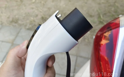 公牛新能源隨車充怎么樣（公牛隨車充評(píng)測(cè)）