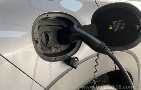 新能源汽車充電充一會(huì)就跳閘會(huì)不會(huì)是人為（比亞迪干貨分享之充電槍防拔）