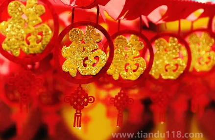 屋里的福字每年更換嗎（舊的福字可以重復(fù)用嗎）