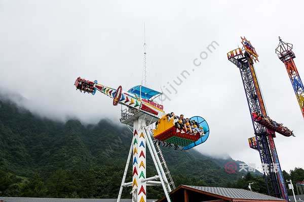 萬盛奧陶紀(jì)門票包含哪些項(xiàng)目 奧陶紀(jì)門票是通票嗎(圖2) 萬盛奧陶紀(jì)門票包含哪些項(xiàng)目